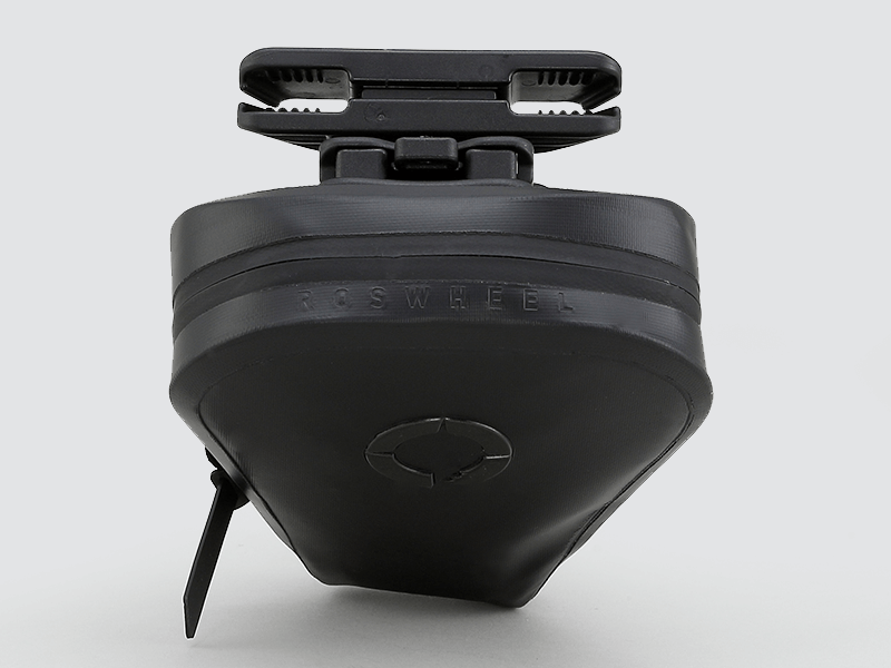 Road Saddle Bag - Medium designed for easy access to spares and bulkier gear, featuring quick release buckle, 'Fast-Fix' strap system, lightweight construction, and reflective details.