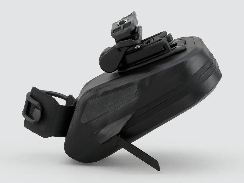 Road Saddle Bag - Medium designed for easy access to spares and bulkier gear, featuring quick release buckle, 'Fast-Fix' strap system, lightweight construction, and reflective details.