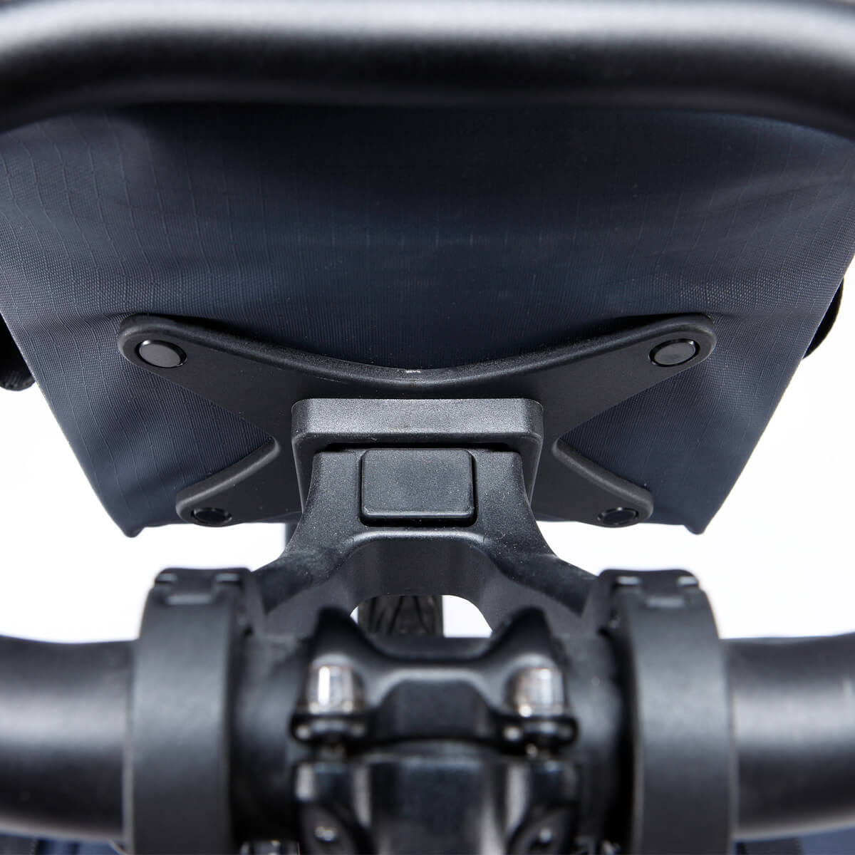 Waterproof Tour handlebar bag with quick closure.