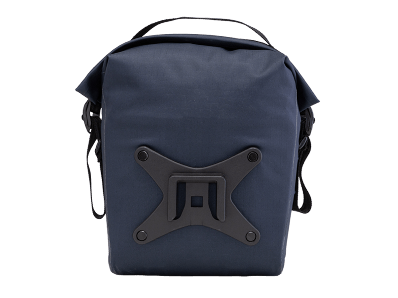 Waterproof Tour handlebar bag with quick closure.