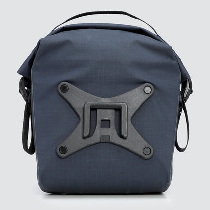 Waterproof Tour handlebar bag with quick closure.