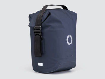 Waterproof Tour handlebar bag with quick closure.